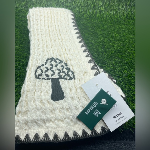 🎉🎉HOST PICK🎉😊Urban Outfitters Critter Waffle Tea Towel, Cream, NWT - Picture 10 of 11